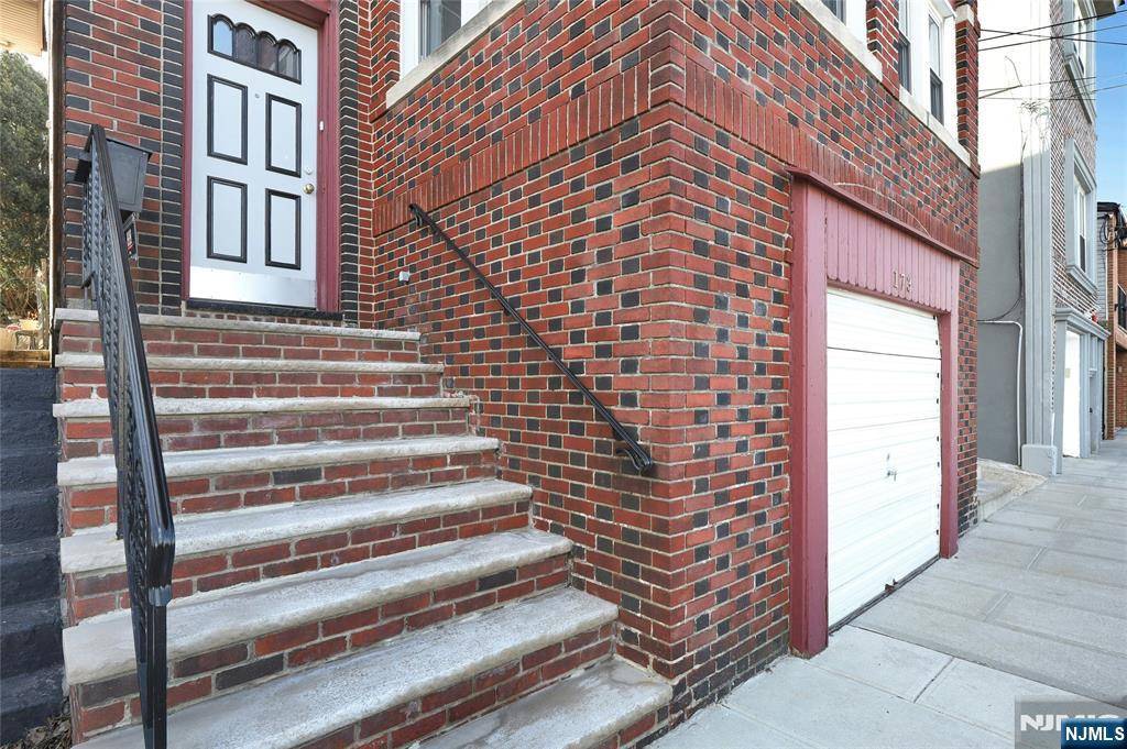 Union City, NJ 07087,173 20th ST