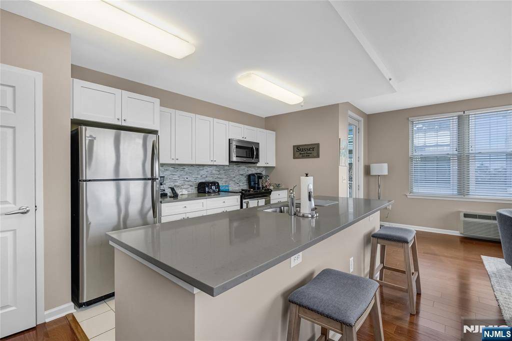 Long Branch, NJ 07740,55 Melrose TER #306