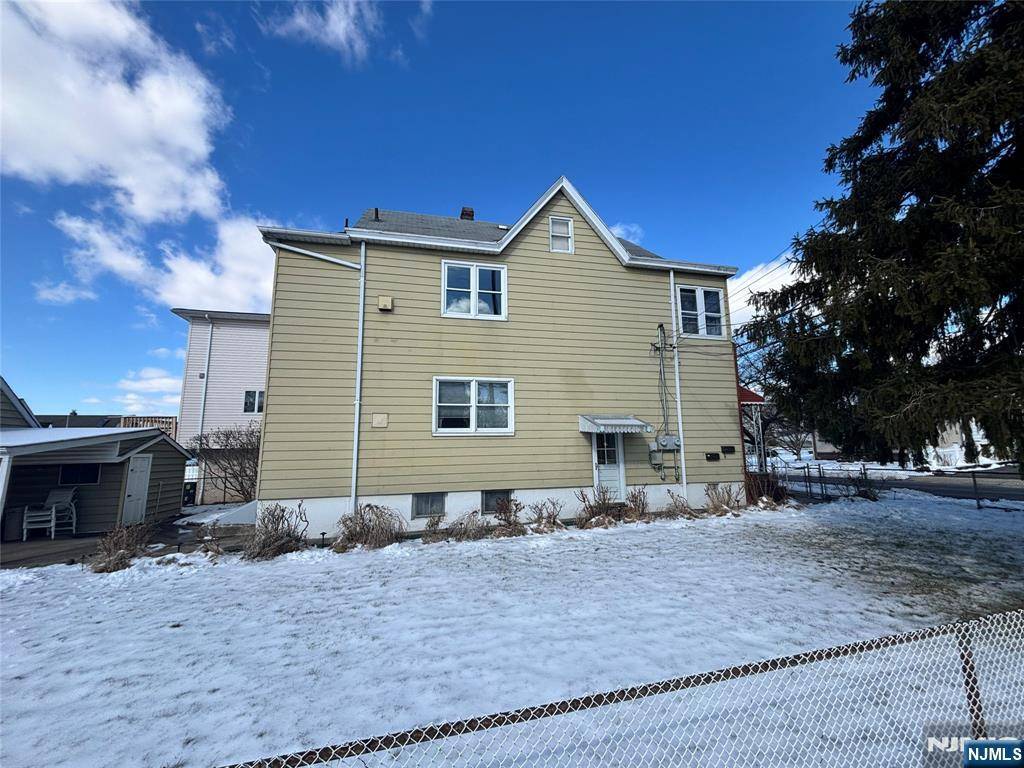Garfield, NJ 07026,103 Shaw ST