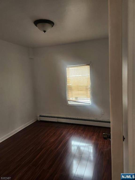 Orange, NJ 07050,214 Wallace ST