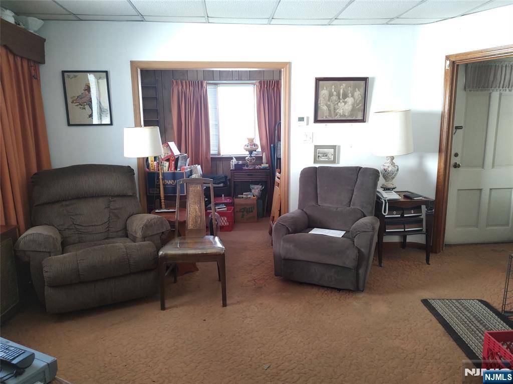 Saddle Brook, NJ 07663,315 7th ST