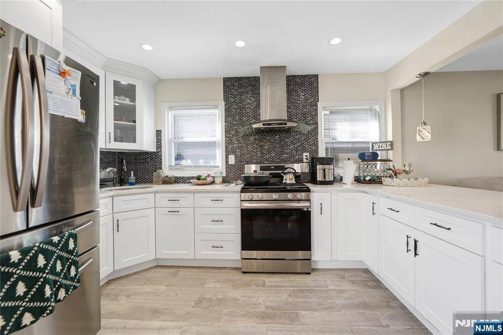 Elmwood Park, NJ 07407,36 Franklin ST