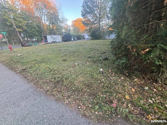 Oakland, NJ 07436,45 Grandview AVE