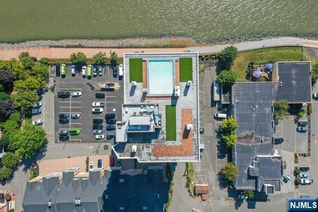 Edgewater, NJ 07020,1000 Portside DR #801
