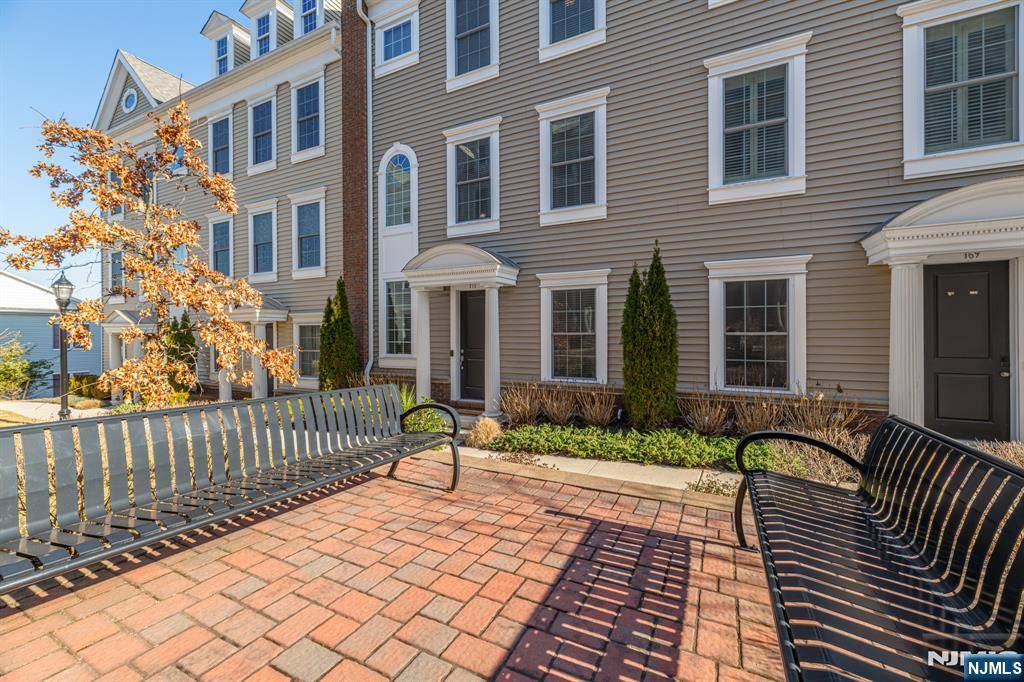 Wood Ridge, NJ 07075,171 Roosevelt DR #2404