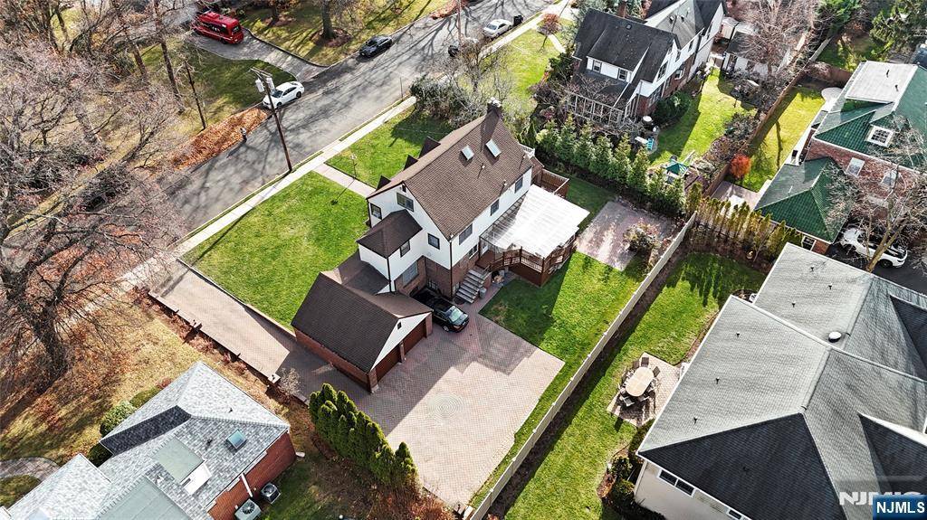 Teaneck, NJ 07666,700 Carroll PL