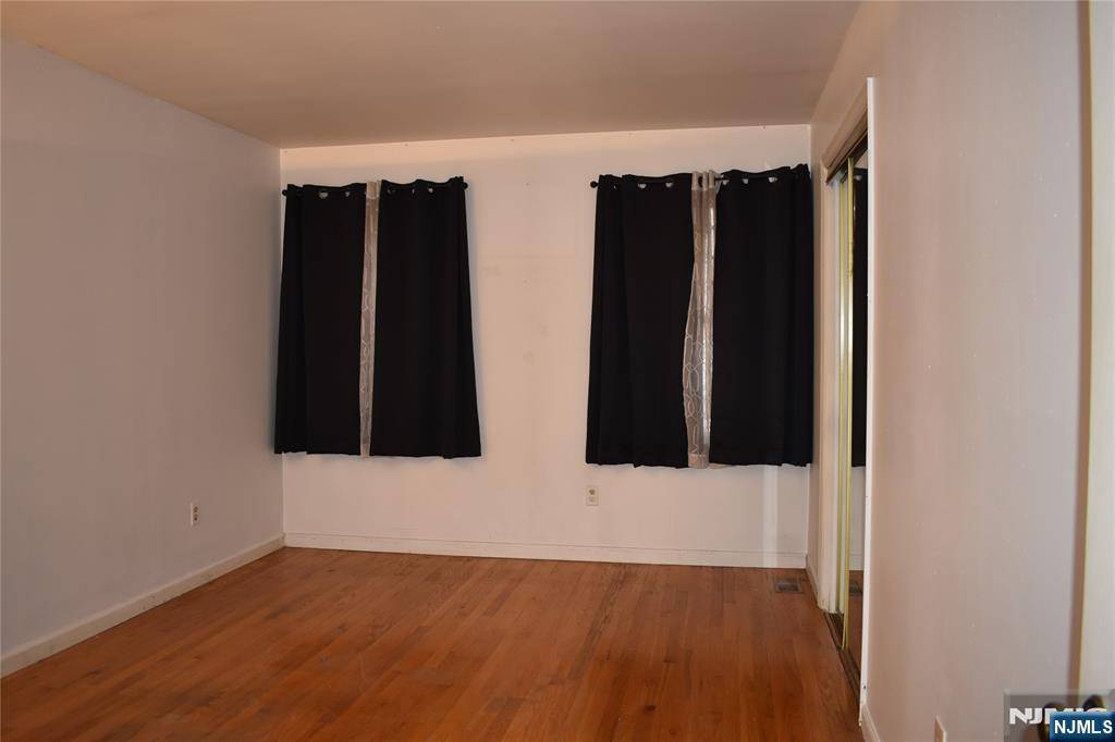 Newark, NJ 07104,145 Tiffany BLVD #2114