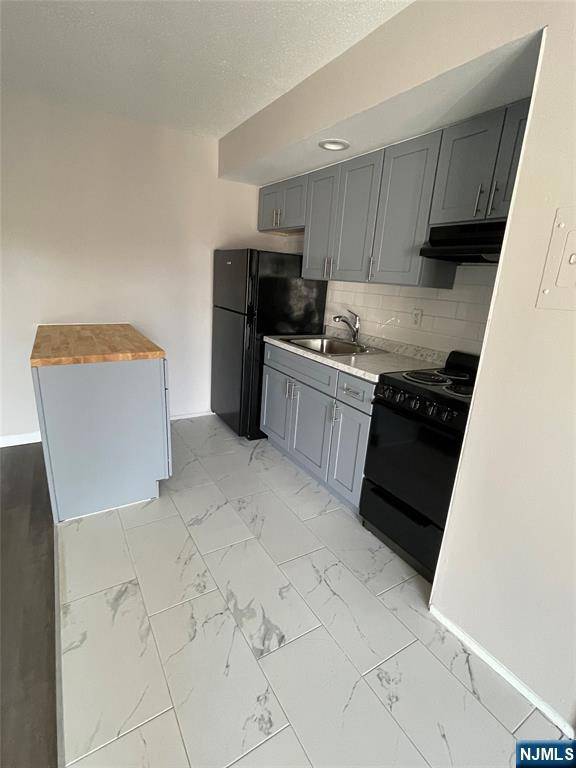 Hackensack, NJ 07601,125 Lawrence ST #3B