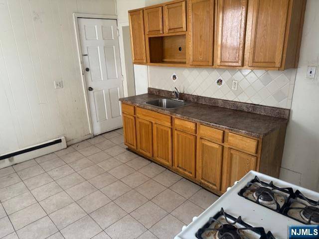 Passaic, NJ 07055,3 Sherman