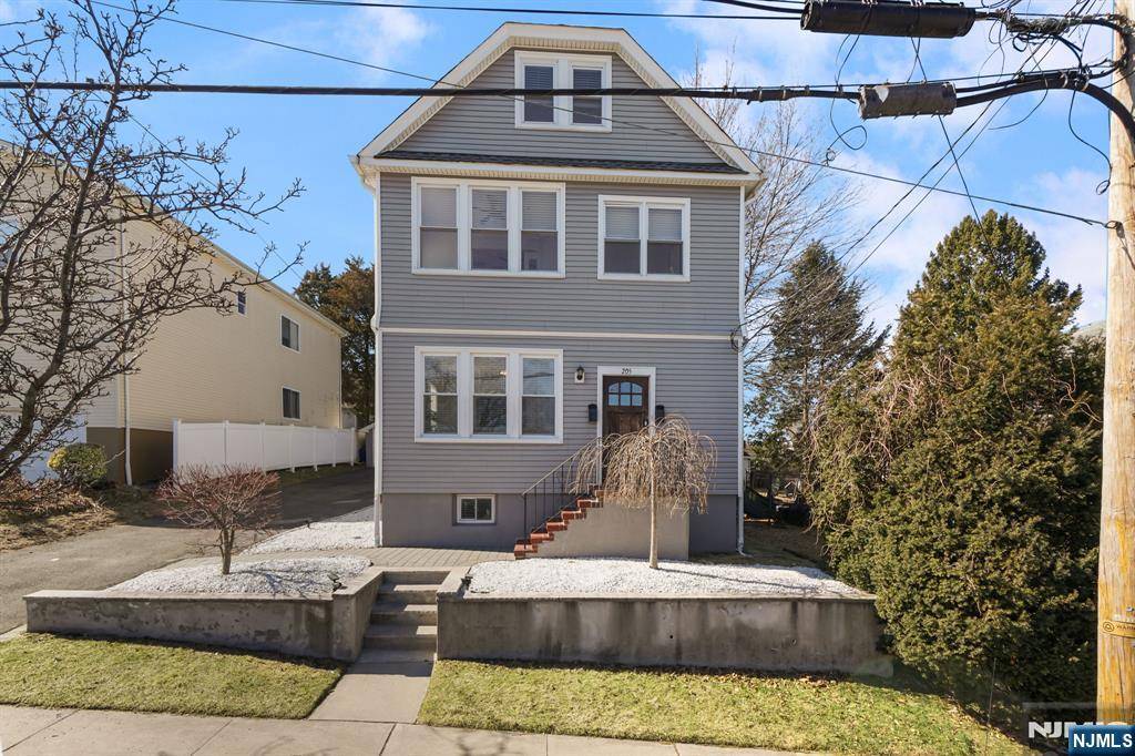 Garfield, NJ 07026,205 Cedar ST