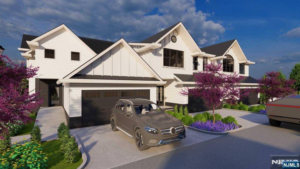 Demarest, NJ 07627,8 Cedar CT