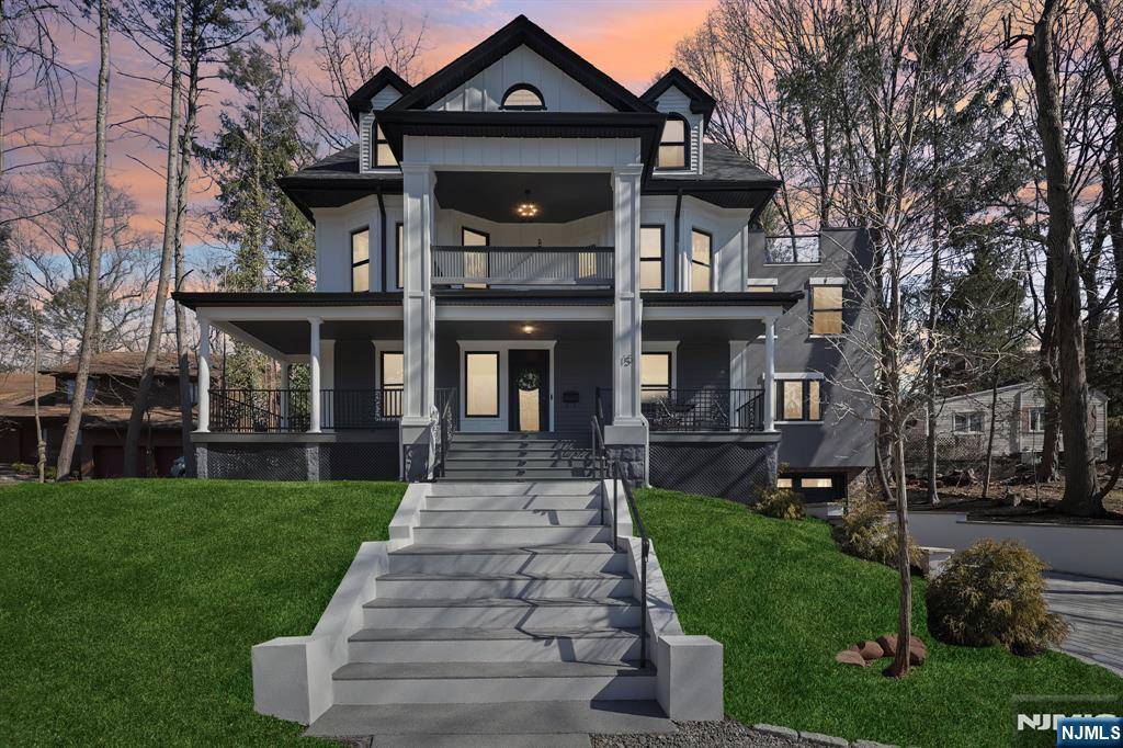 Closter, NJ 07624,15 Carr PL