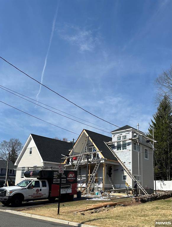 Park Ridge, NJ 07656,57 Mill RD