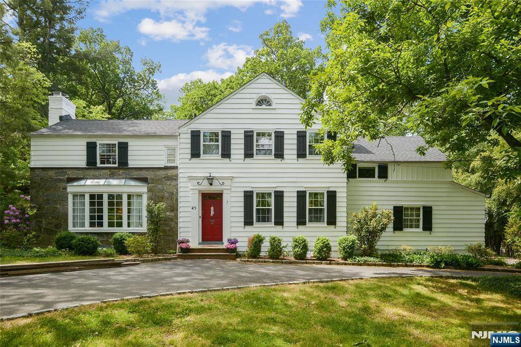 Millburn, NJ 07078,45 Great Hills RD