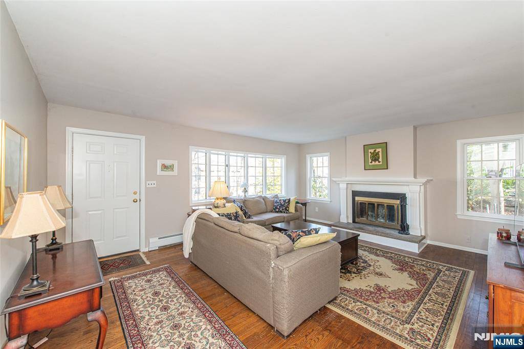 Ringwood, NJ 07456,4 Wanaque TER