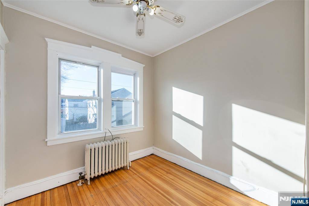 Bergenfield, NJ 07621,41 Tyson PL #1