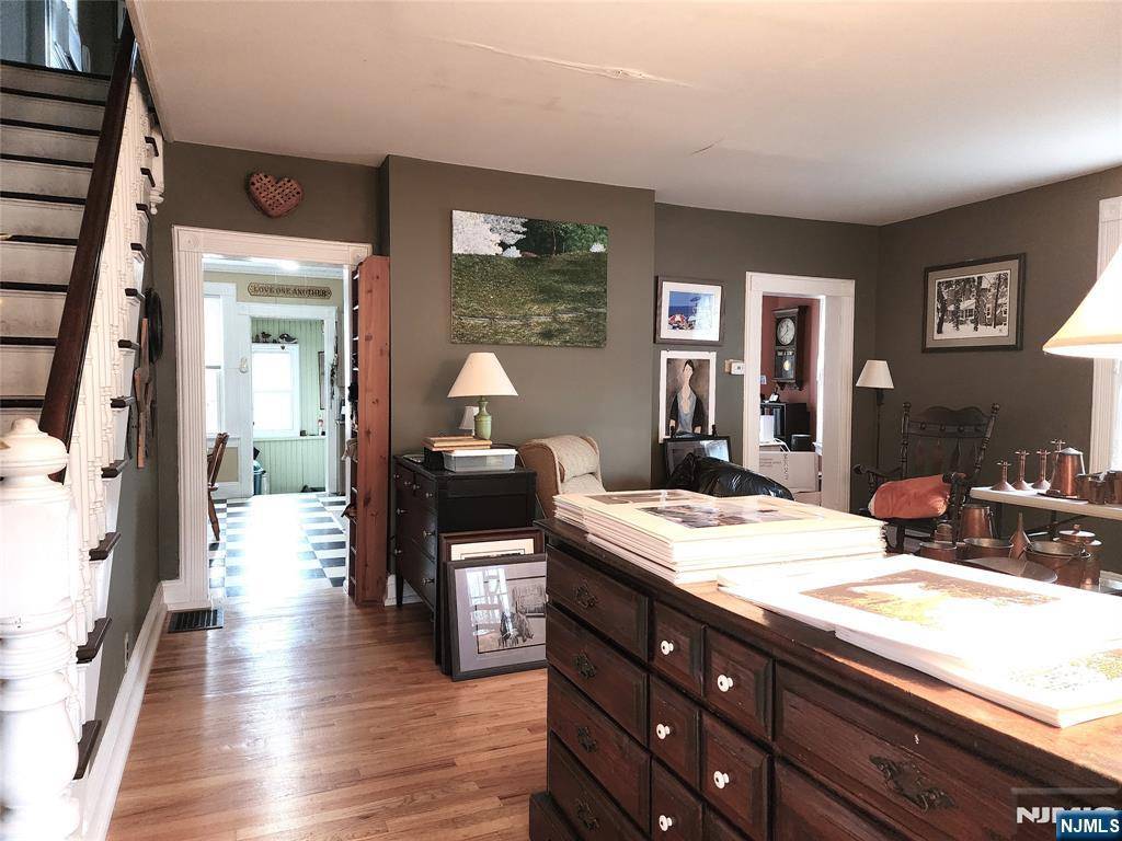 River Edge, NJ 07661,250 Kinderkamack RD