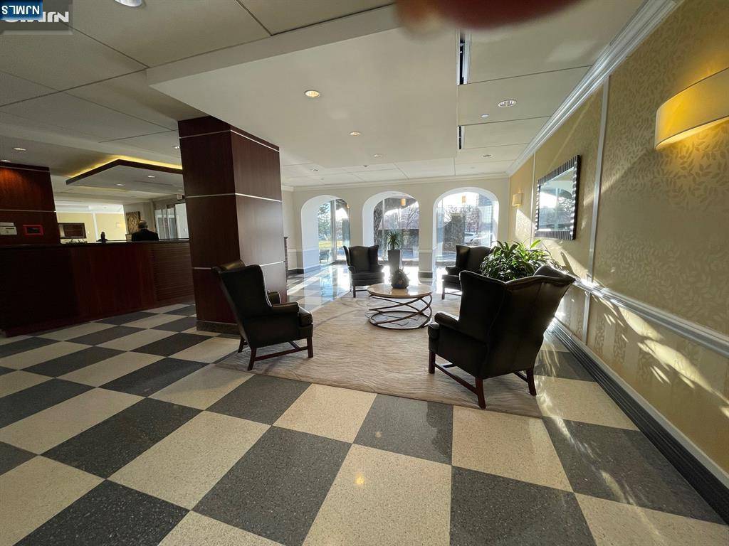 Fort Lee, NJ 07024,2100 Linwood AVE #14A