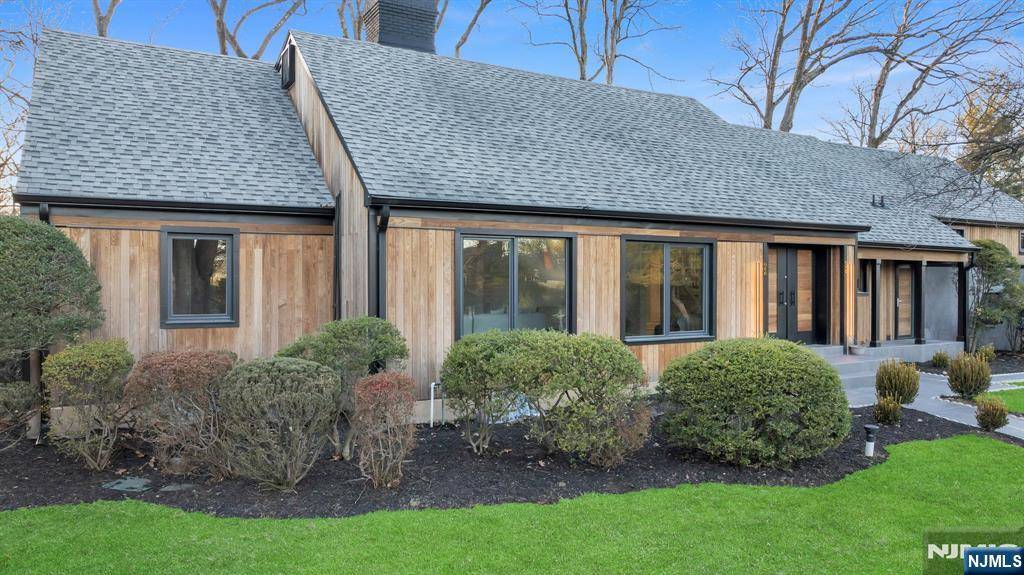 Wyckoff, NJ 07481,648 Wishing Well RD