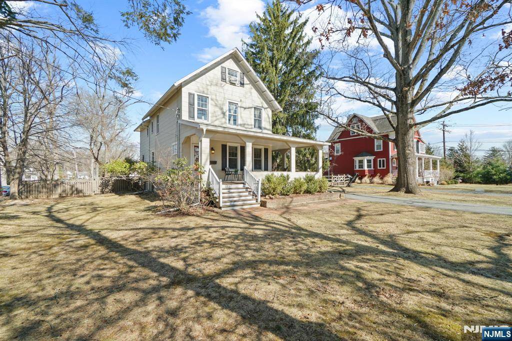 Harrington Park, NJ 07640,215 Harriot AVE