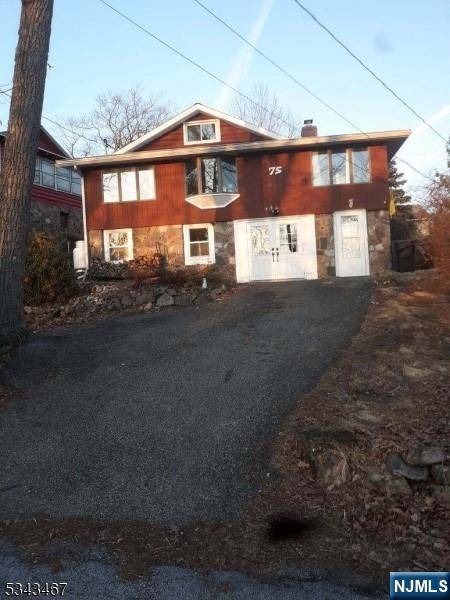 West Milford, NJ 07480,75 Lindys