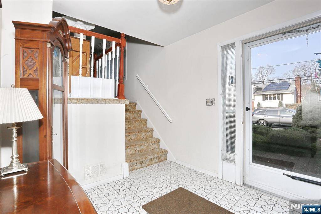 Dumont, NJ 07628,177 Sunset ST