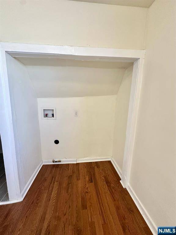 Newark, NJ 07108,133 Seymour AVE #3
