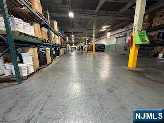 Lodi, NJ 07644,10 Dell Glen AVE