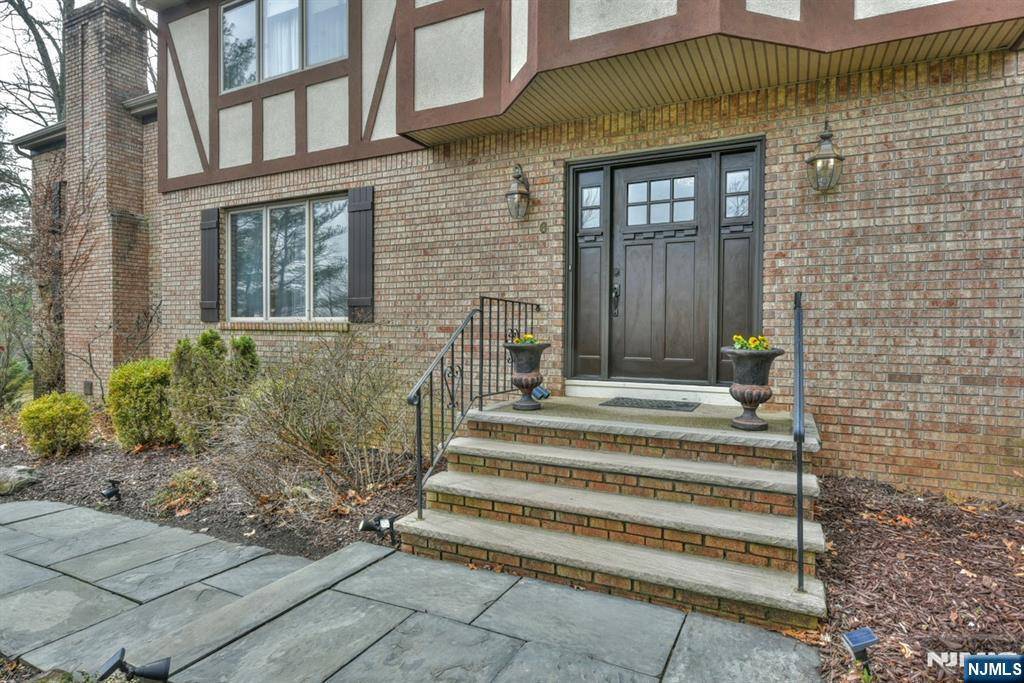 Park Ridge, NJ 07656,6 Laurier WAY