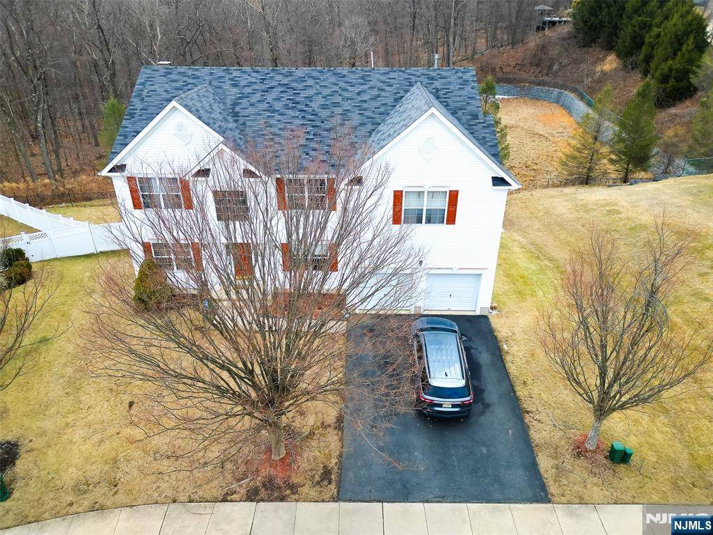 Jefferson Township, NJ 07849,882 Walnut PL