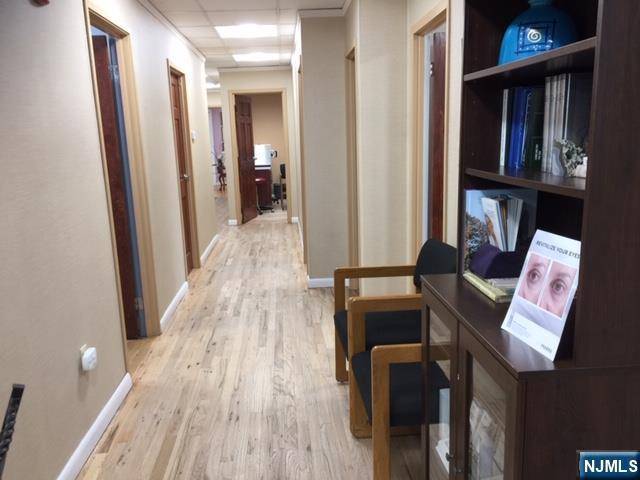 Fort Lee, NJ 07024,1590 Anderson AVE #Ground Floor Su