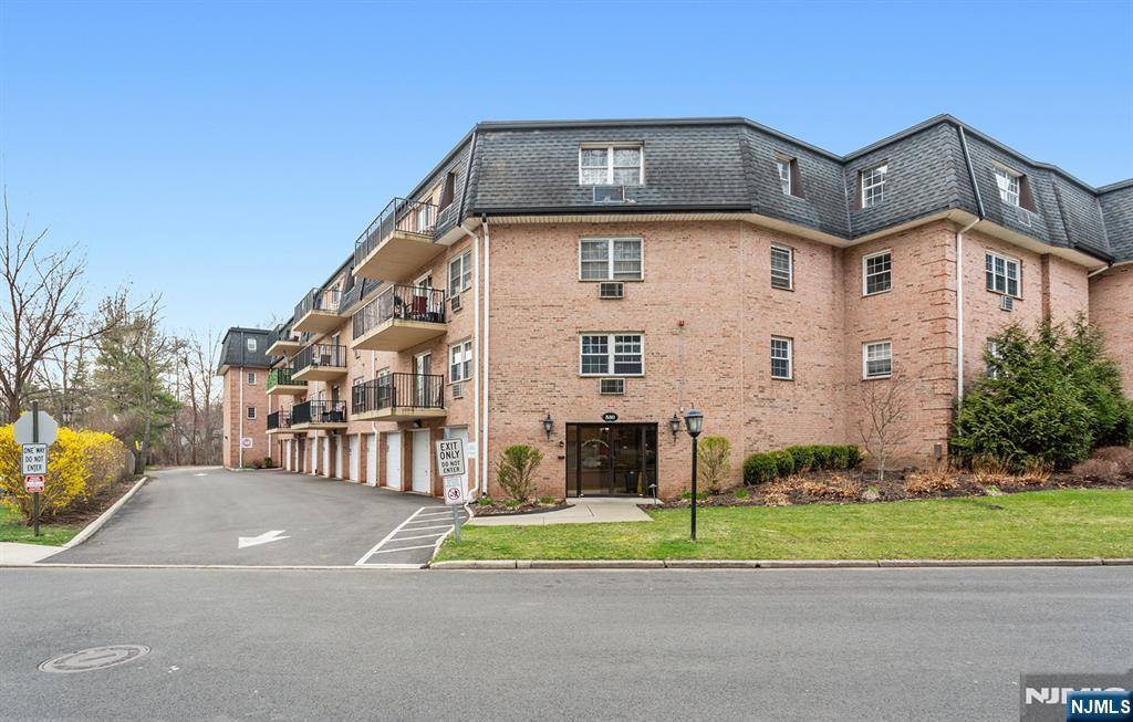 Westwood, NJ 07675,530 Fairview AVE #110