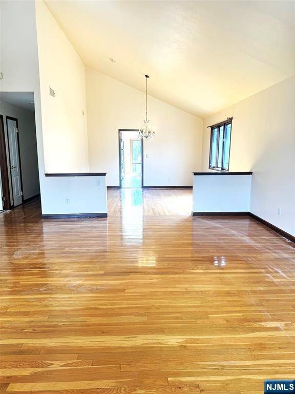 Englewood Cliffs, NJ 07632,24 7th ST