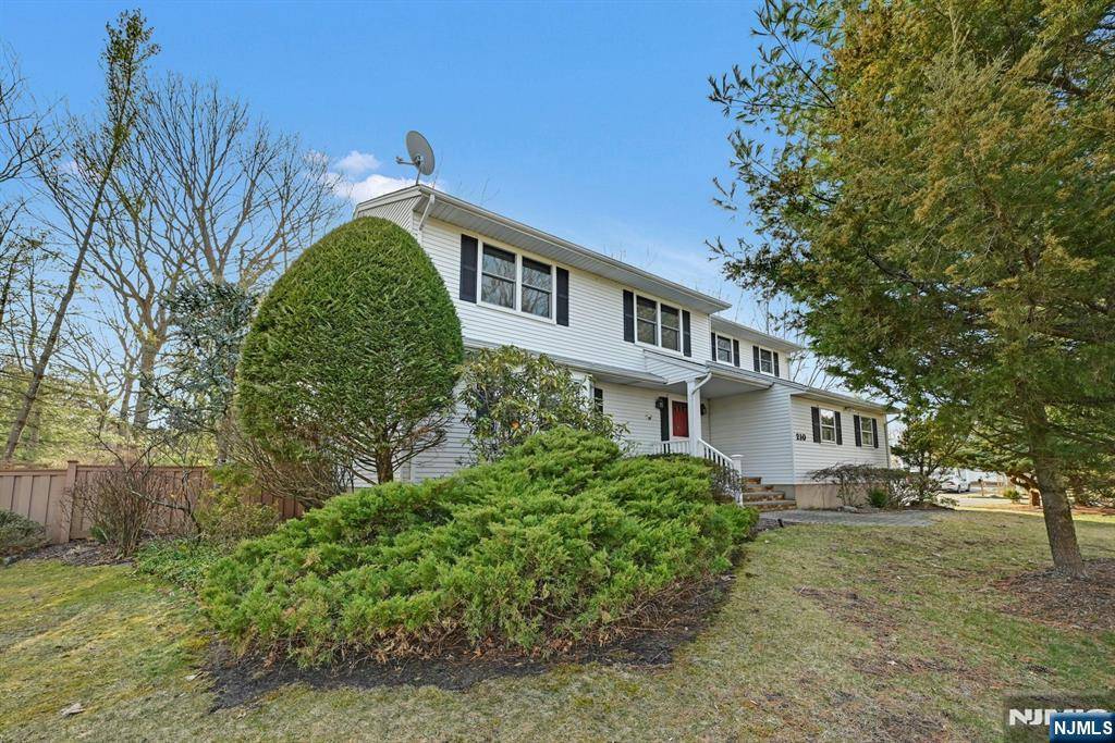 Harrington Park, NJ 07640,210 Blanch