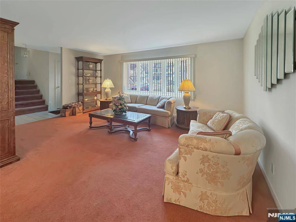 Fair Lawn, NJ 07410,16-12 George ST