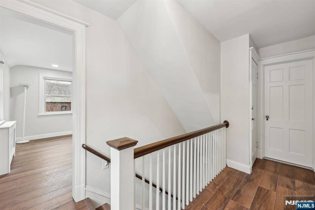 Teaneck, NJ 07666,756 Cedar LN #2