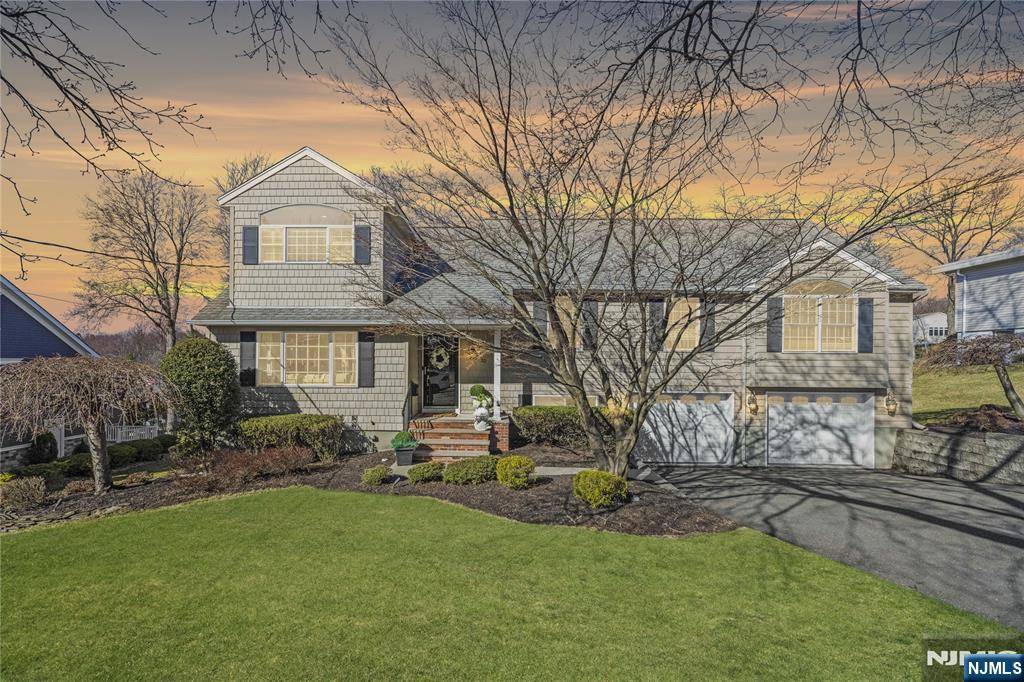 Cedar Grove, NJ 07009,20 Rockledge PL