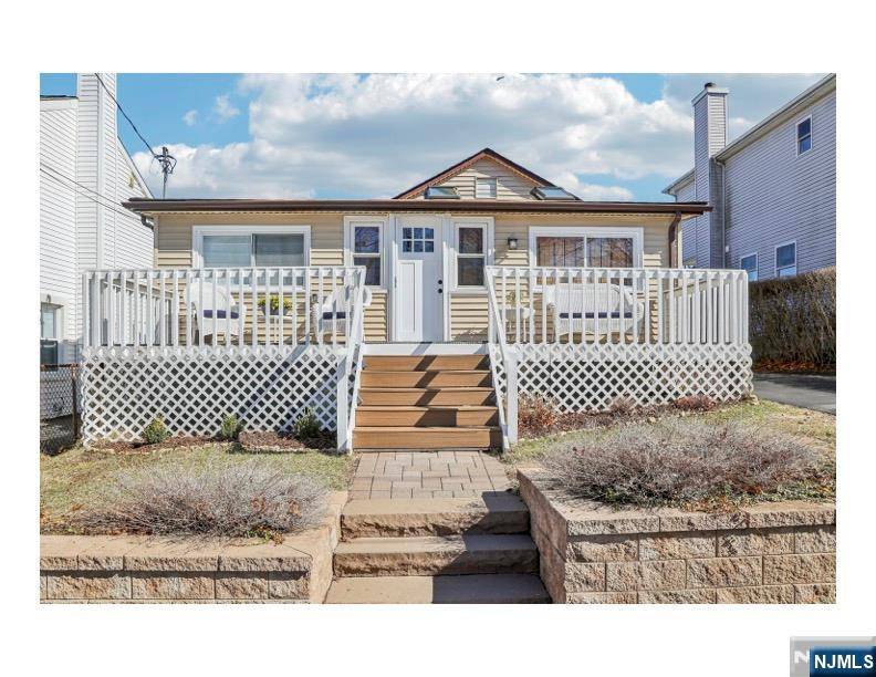 Mount Arlington Boro, NJ 07856,28 Willow ST