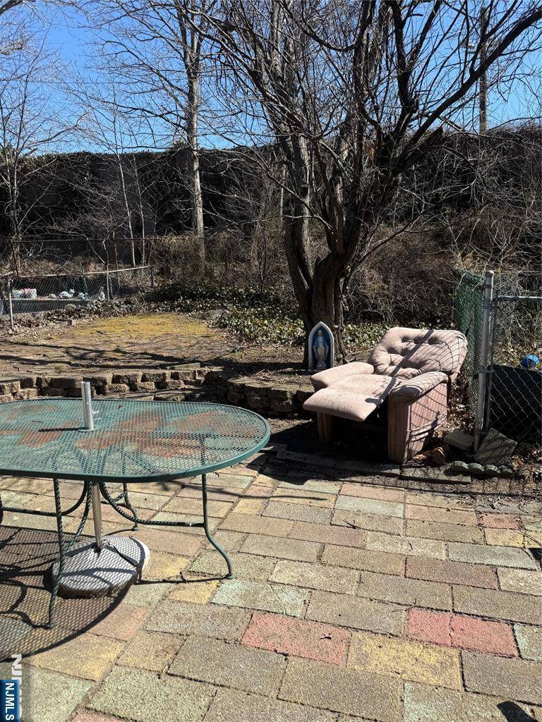 Fairview, NJ 07022,420 7th ST