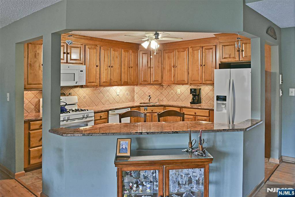 Roxbury Township, NJ 07852,152 Drake LN #152