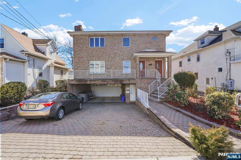 Fort Lee, NJ 07024,1604 John ST