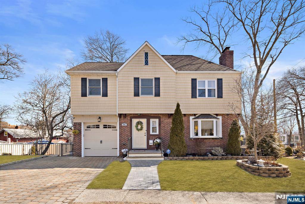 Cliffside Park, NJ 07010,502 Longview PL