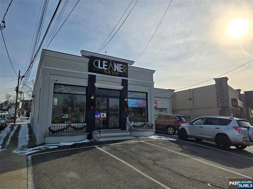 Lodi, NJ 07644,63,65 Main ST