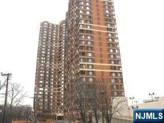 Fort Lee, NJ 07024,100 Old Palisade RD #1413
