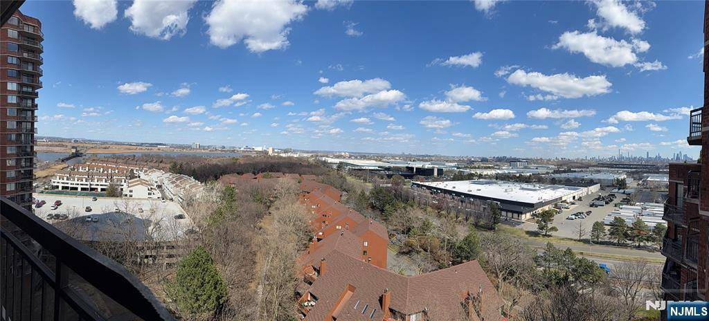 Secaucus, NJ 07094,1223 Harmon Cove Tower
