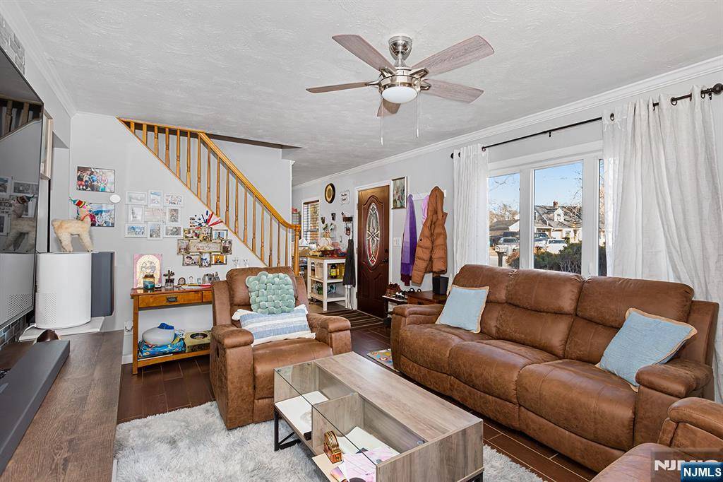 Pequannock Township, NJ 07444,26 Voorhis PL