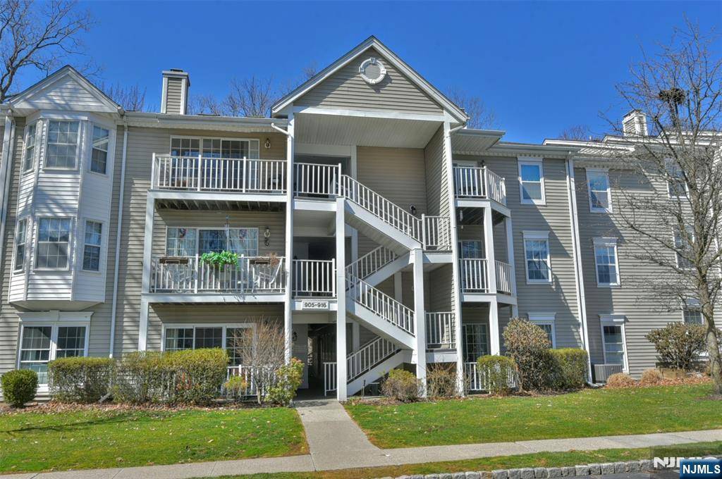 Mahwah, NJ 07430,909 Tuliptree CT