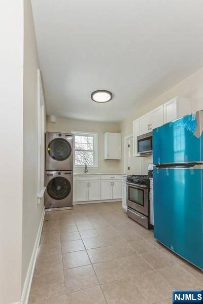 Clifton, NJ 07043,15 Hibben PL #2