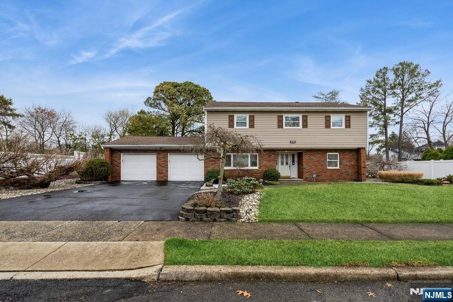 Wayne, NJ 07470,7 Melanie LN