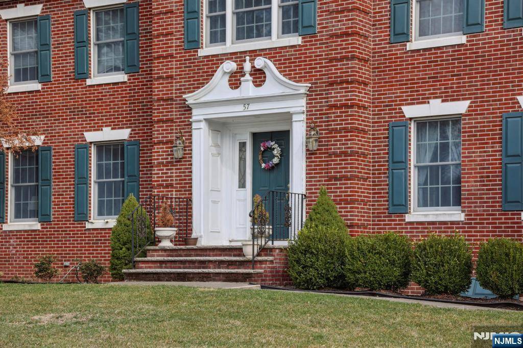 North Haledon, NJ 07508,57 Laurie DR